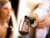 7 Căn bản về ly rượu vang & phục vụ rượu