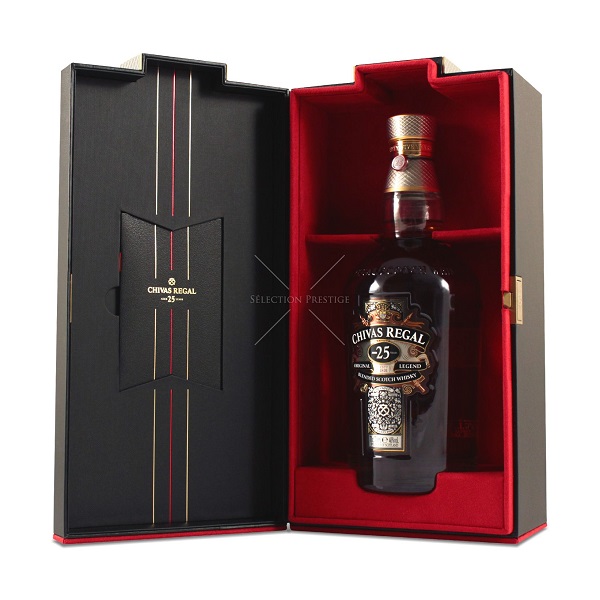 Rượu Chivas Regal 25